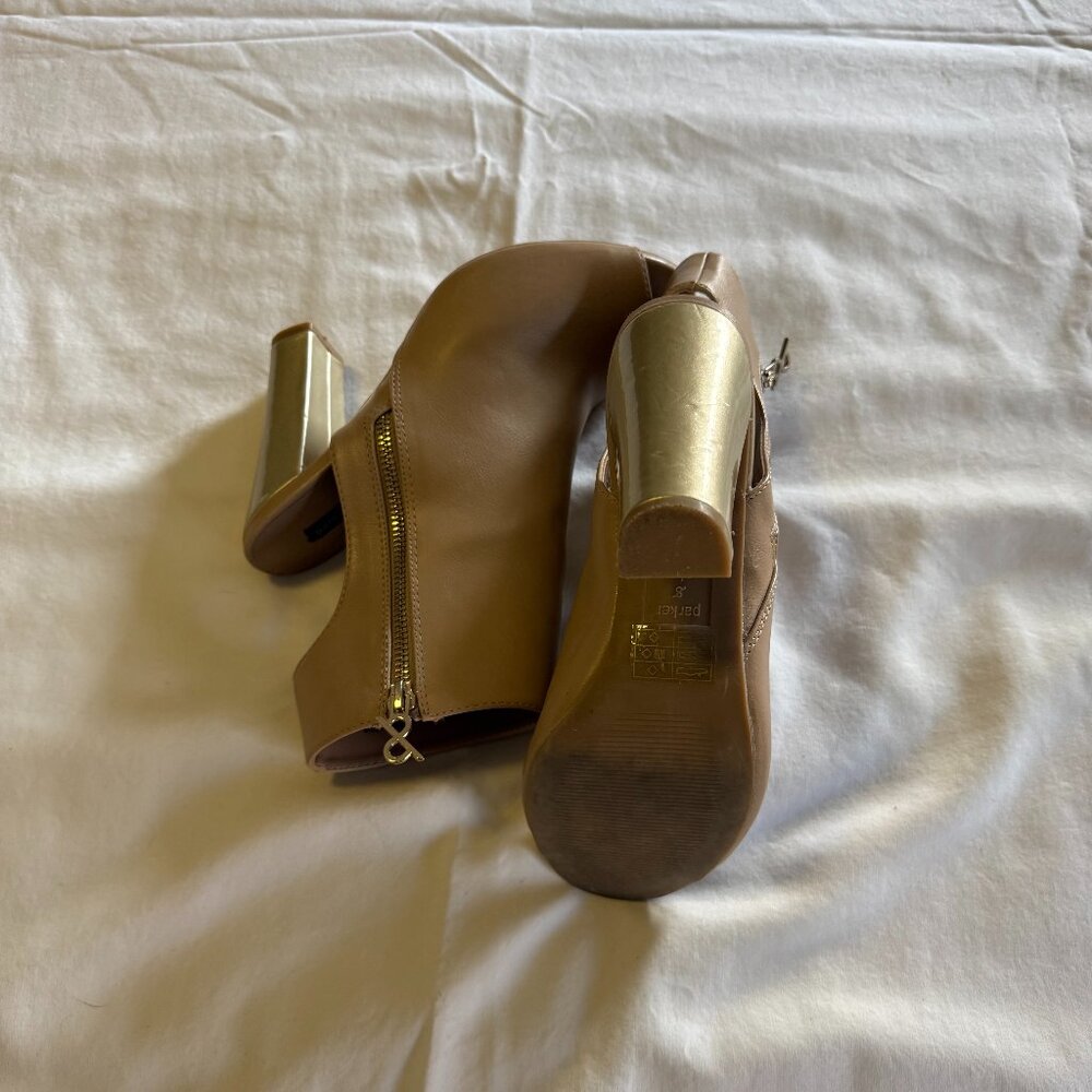 Tan Heels